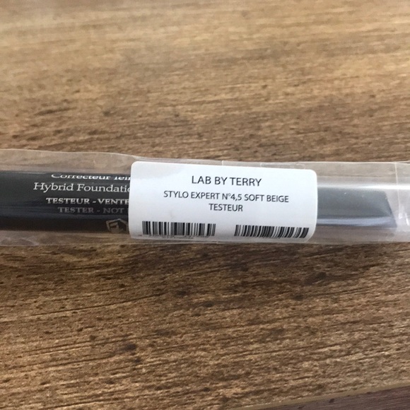 By Terry STYLO-EXPERT CLICK STICK
CONCEALER sealed - Picture 7 of 9